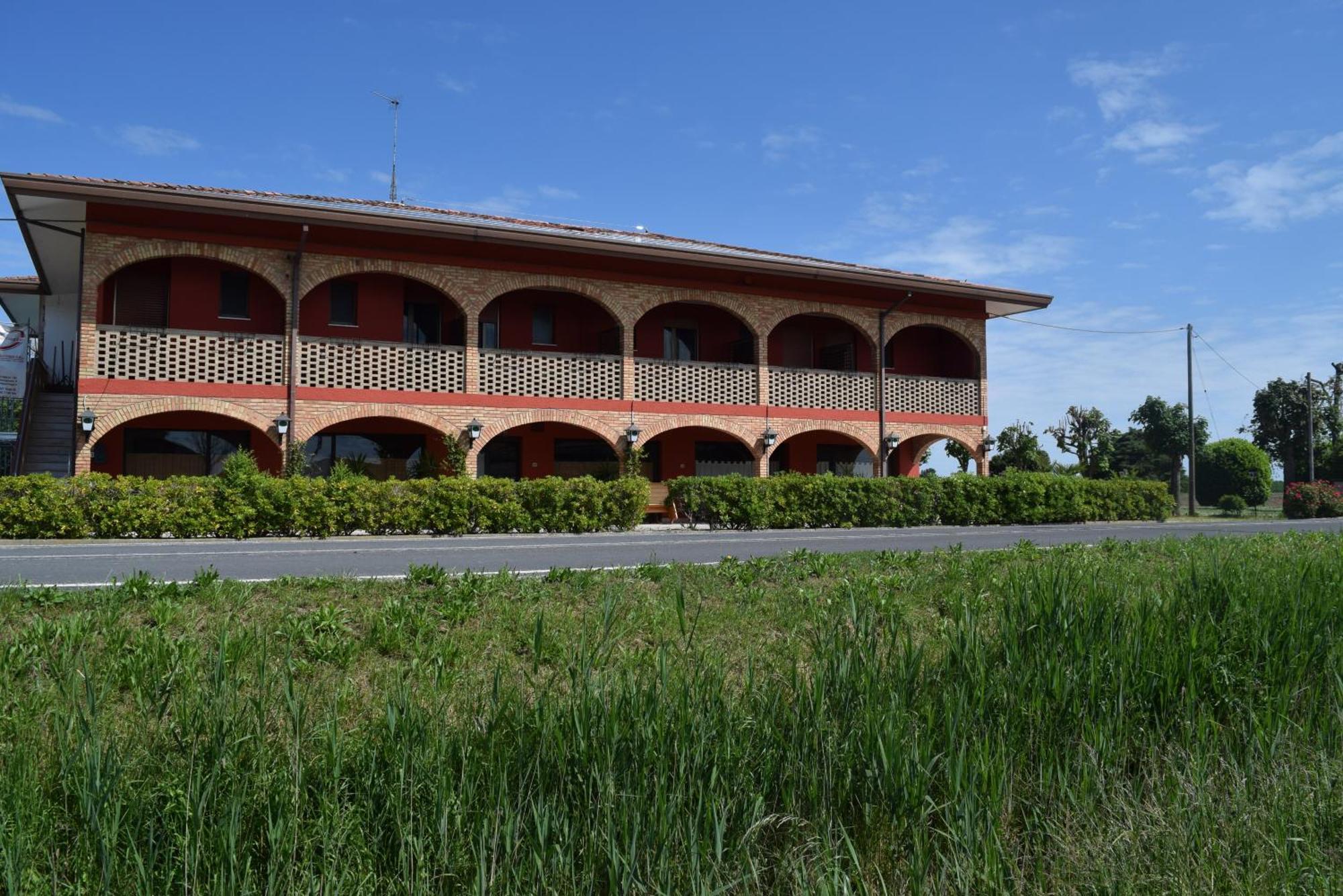 Brussa 340 Hotel Luaran gambar