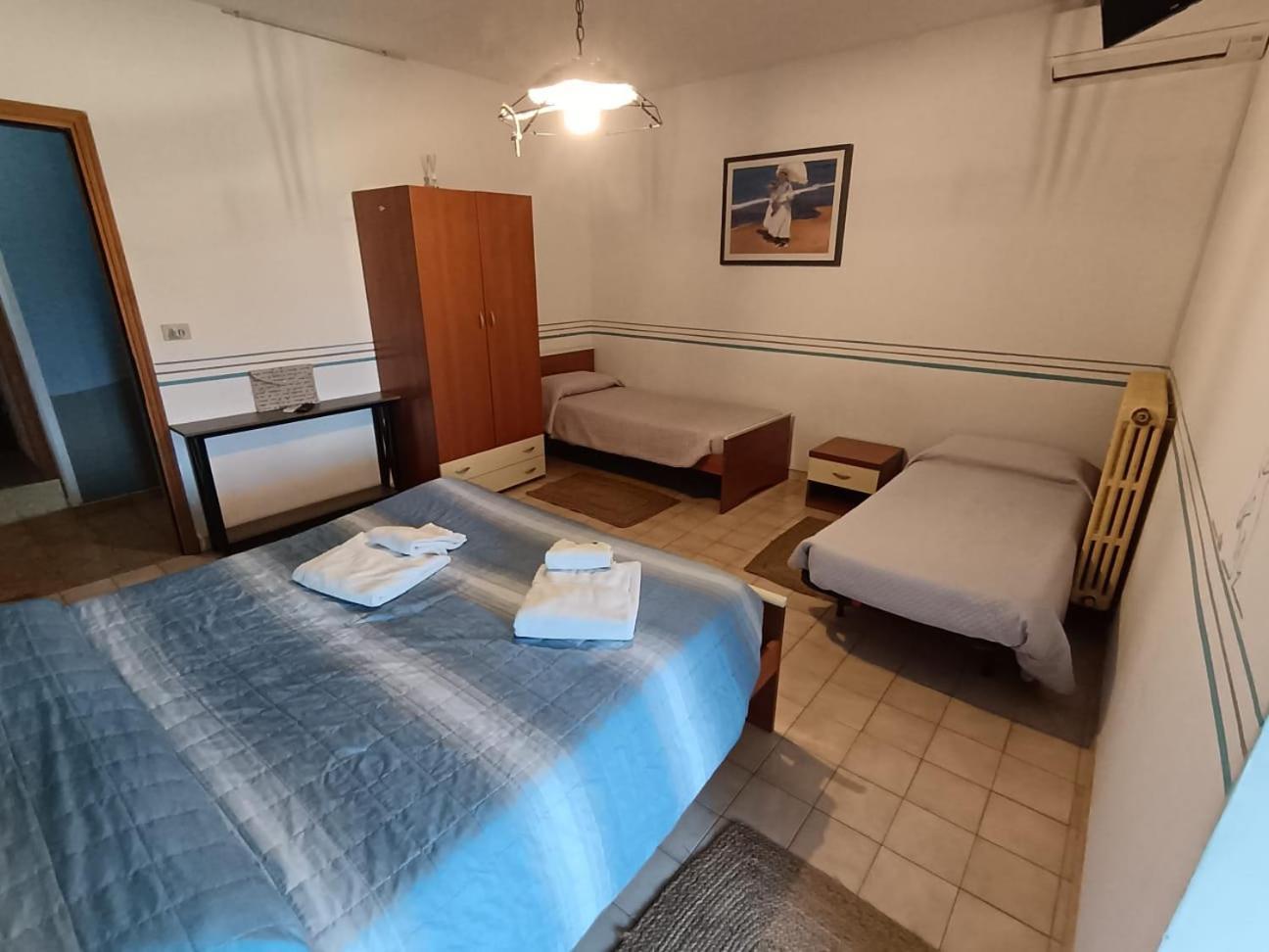 Brussa 340 Hotel Luaran gambar